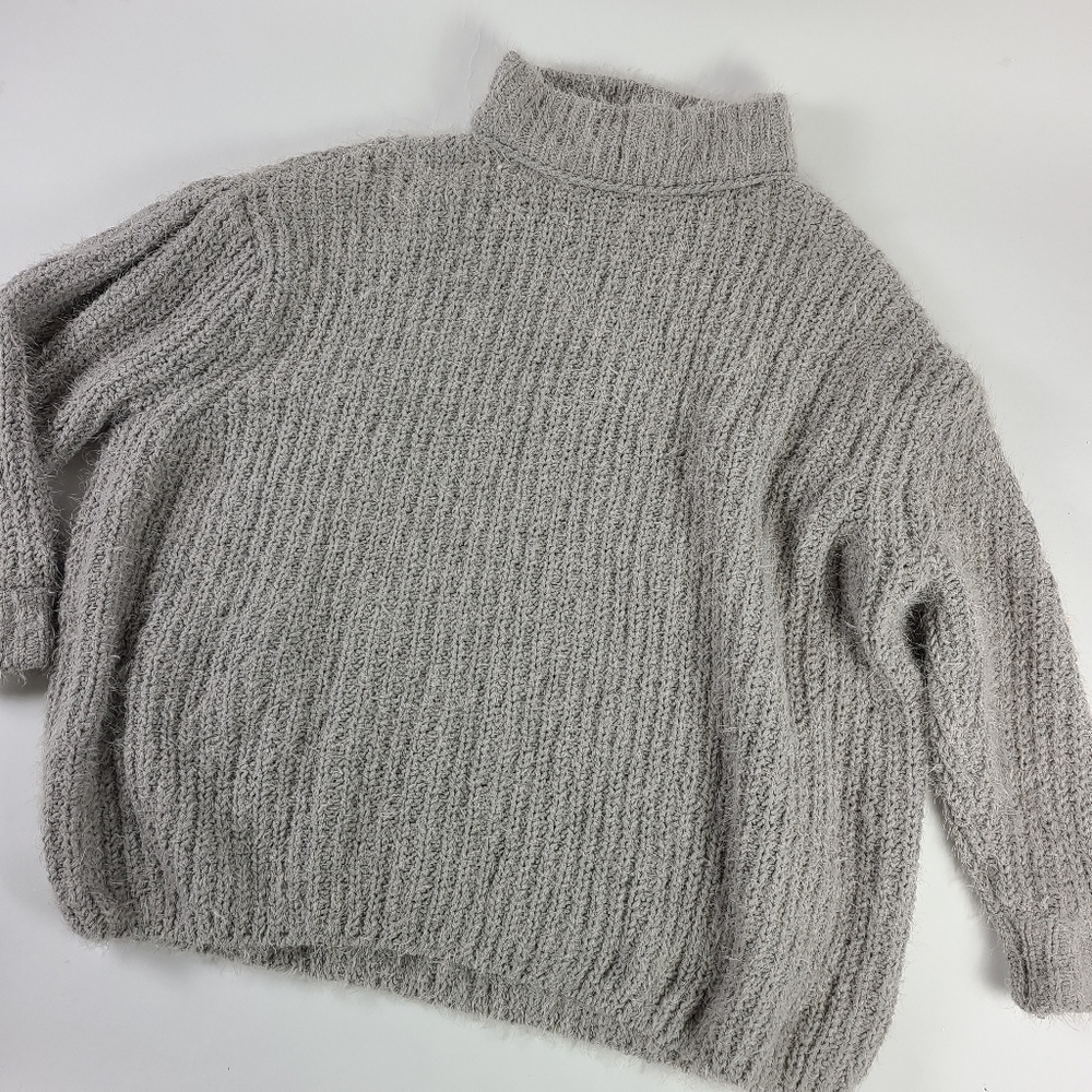 FREE PEOPLE Gray Oasis Tunic Sweater - Picture 2 of 3